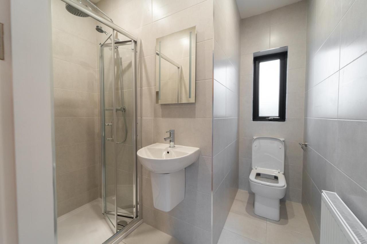 Dingle Way Snug, Luxury Apartment Экстерьер фото